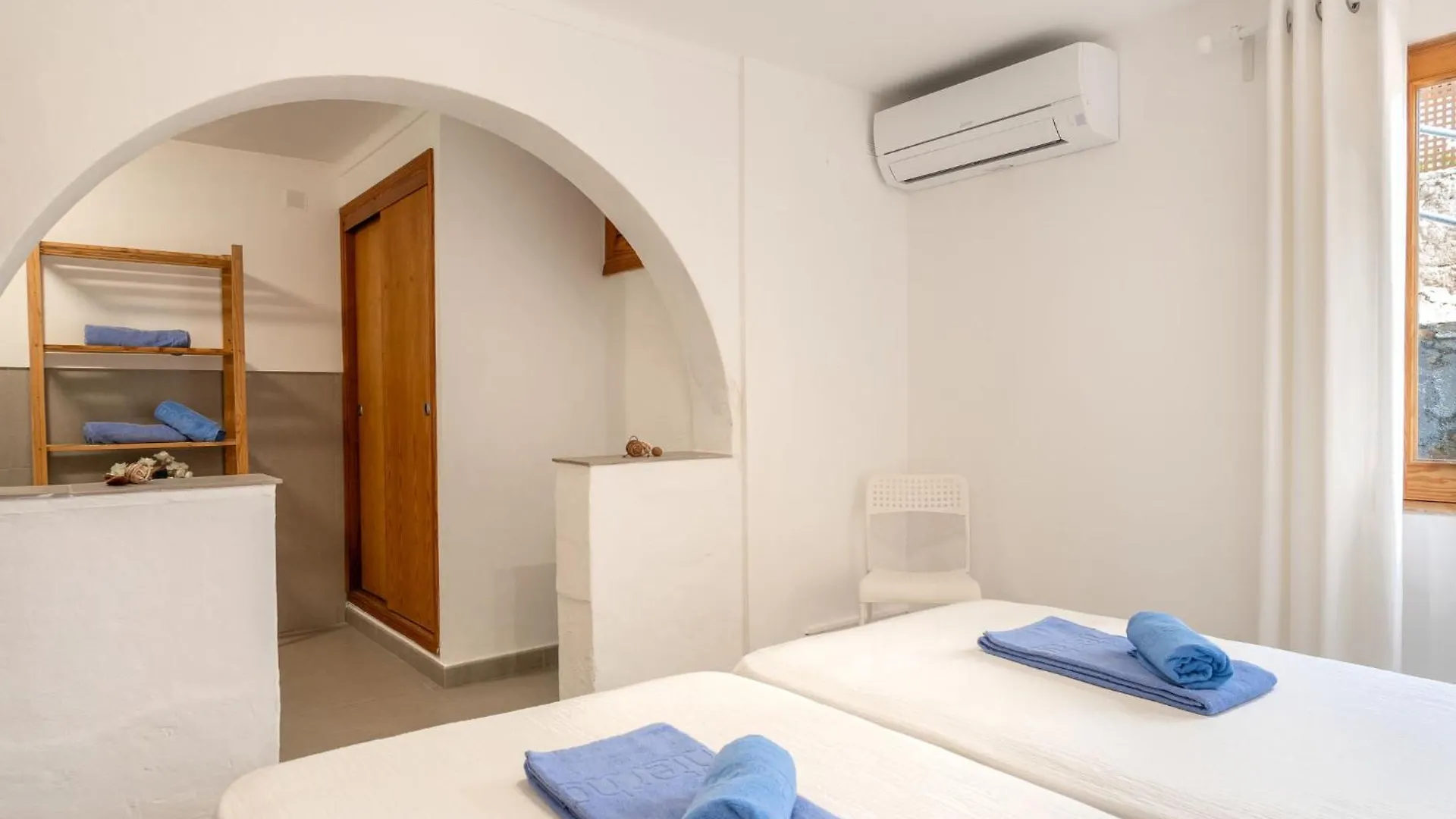 Apartment Clara-5 By Interhome Cala de Sant Vicenc 0*,  Espagne
